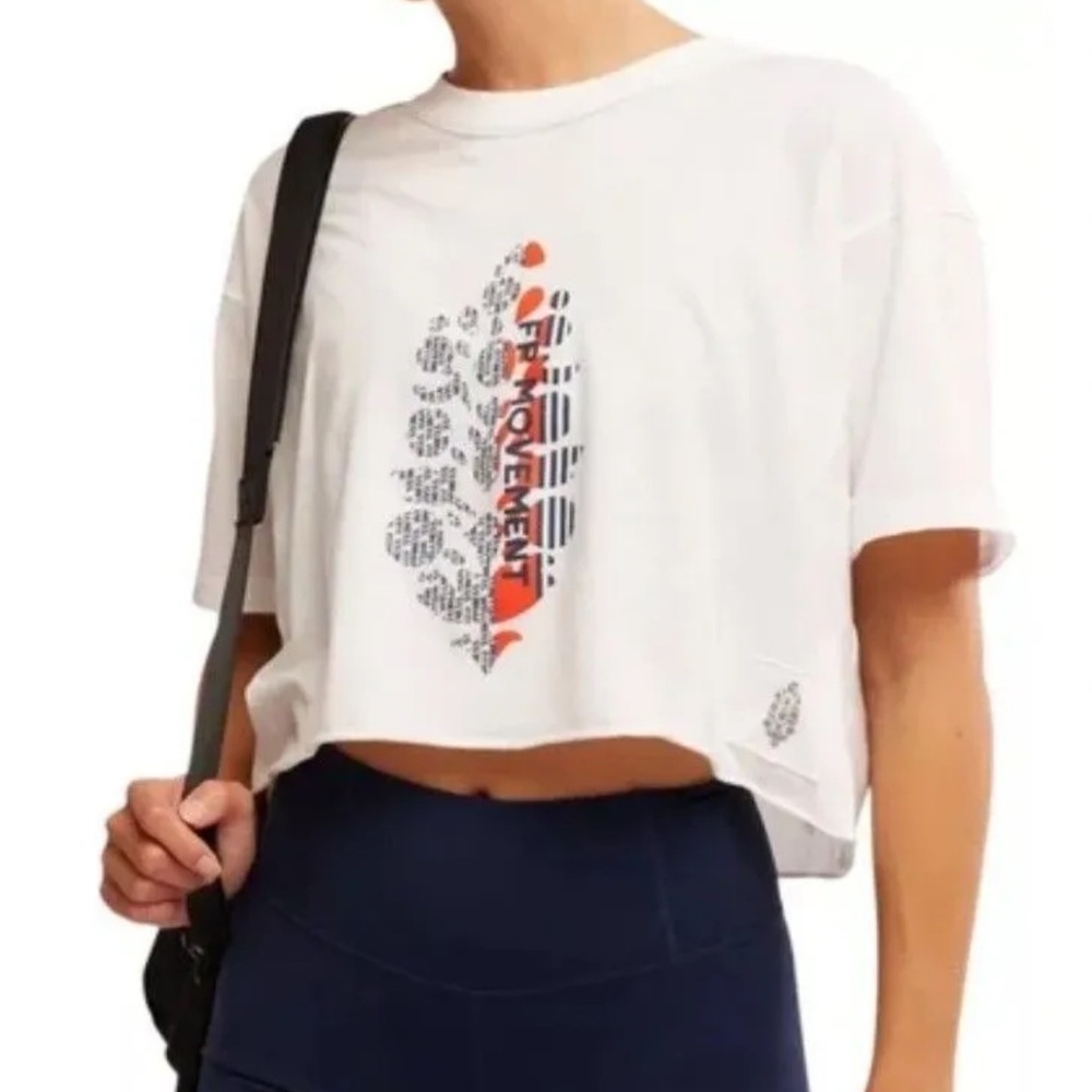 NWT free people movement cropped tee with giant logo
